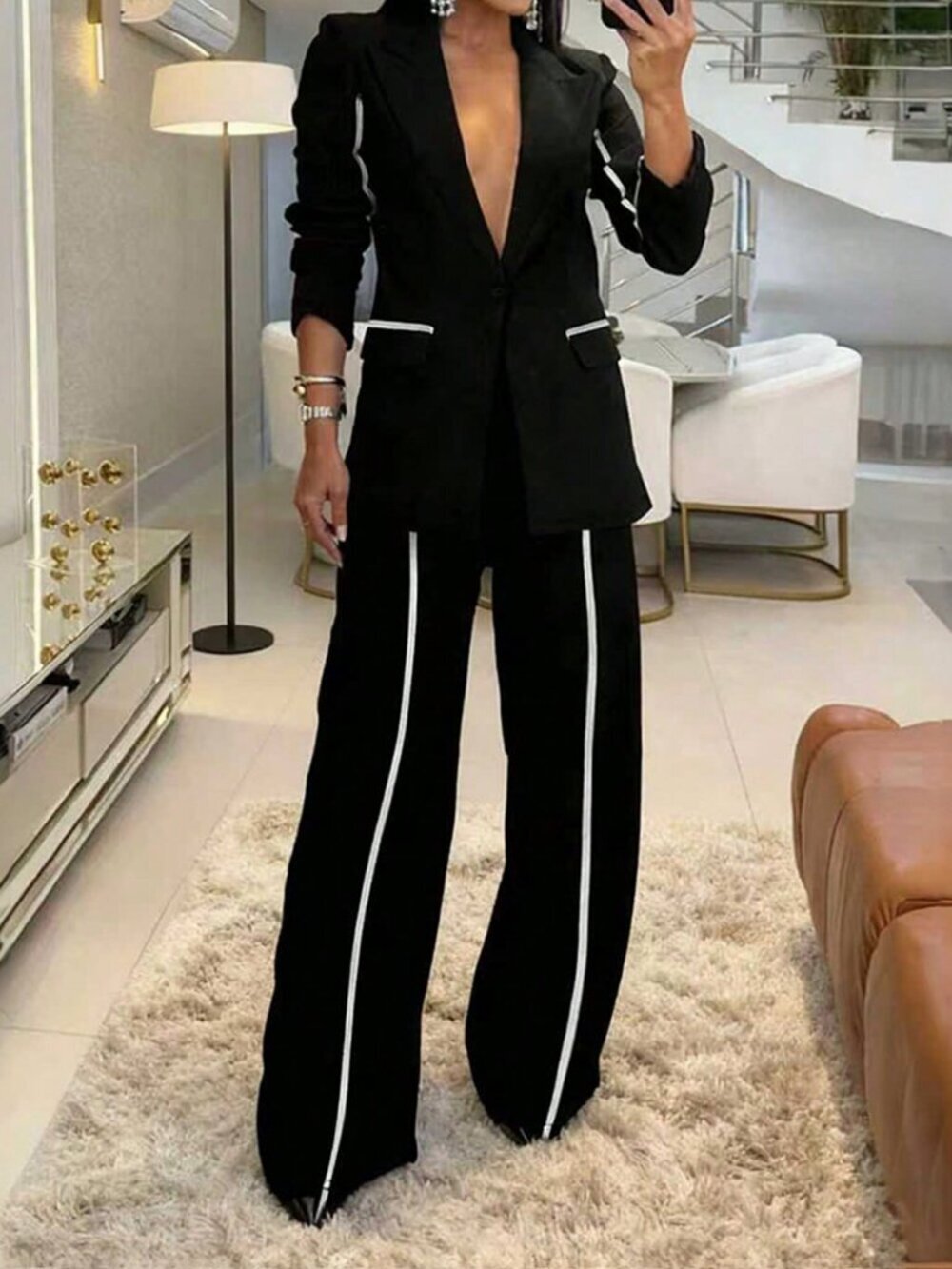 Black Women's Long Sleeve Blazer & Pants Set with Contrast Trim